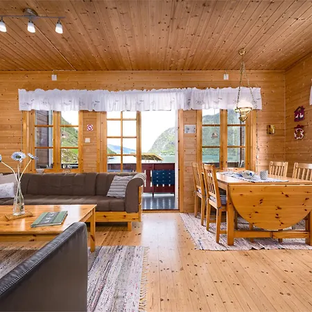 Holiday home Jambueggi By Interhome