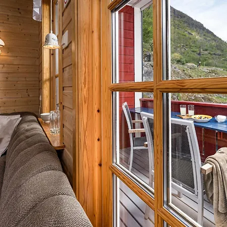 Jambueggi By Interhome Arnafjord