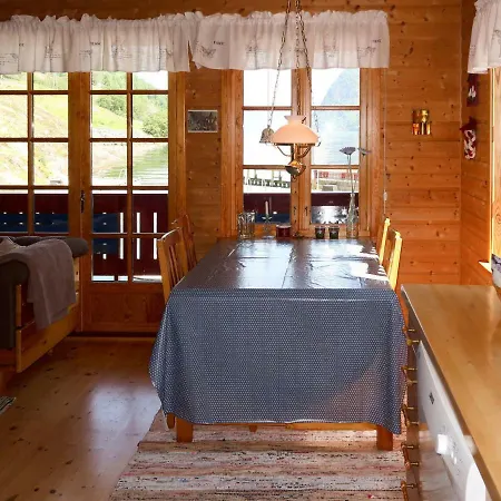Jambueggi By Interhome Arnefjord
